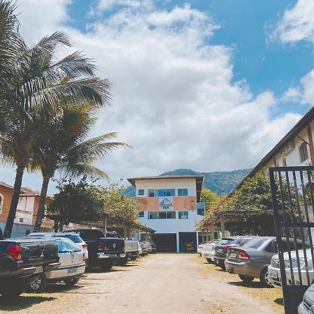 Chales Sununga Flats A 1 Minuto Da Praia ウバトゥバ エクステリア 写真